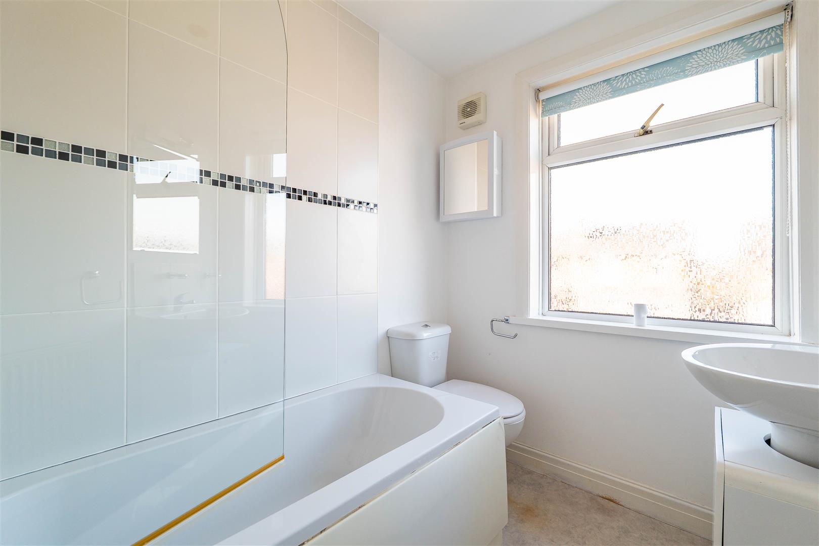 3 bed property in Oakwood Road, Chorley